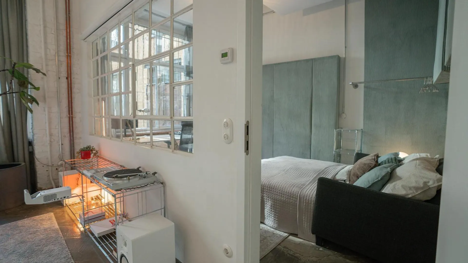 Design Loft Mit Musikstudio In Berlin Mitte Lägenhet